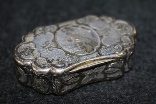 Continental silver snuff box